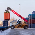 Перевозки контейнеров на сети РЖД в 2022 году обновили рекорд и достигли 6,521 млн ДФЭ