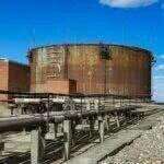 «Норникель» снес аварийный резервуар №5, ставший причиной разлива нефтепродуктов в мае