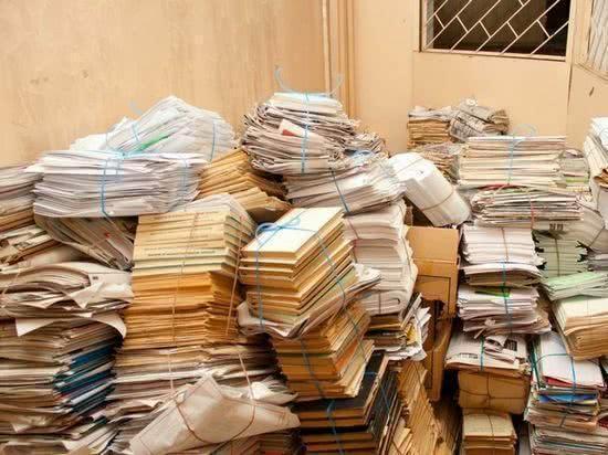 Почему макулатура не доходит до переработчиков