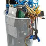 Мусор будут убирать по старой схеме: почему перенесли реформу обращения с отходами