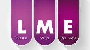 Лондонская биржа металлов вновь приостановила торги никелем