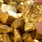 Производство золота в РФ за 10 месяцев выросло на 1%